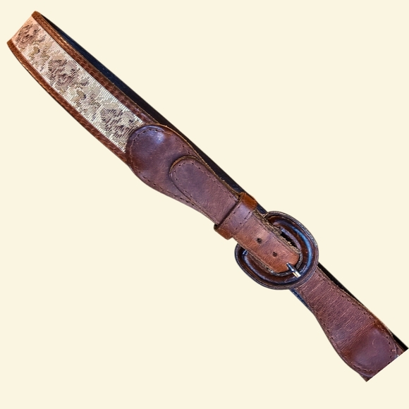 Vintage Brown Tapestry Western Belt - Picture 5 of 7